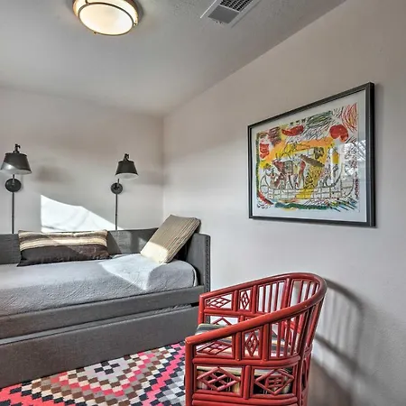Holiday home Adobe House W/ Patio - Walk To Dtwn Plaza & Shops! Santa Fe
