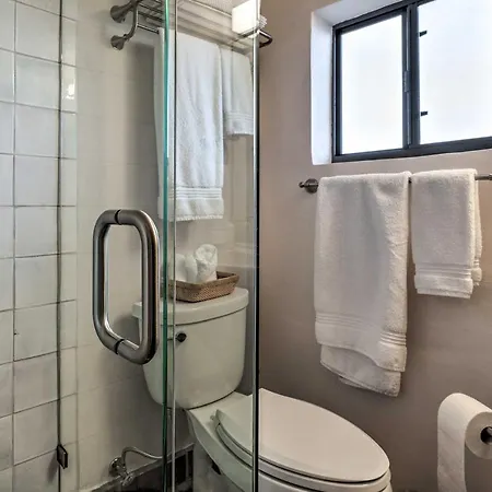 Holiday home Adobe House W/ Patio - Walk To Dtwn Plaza & Shops! *