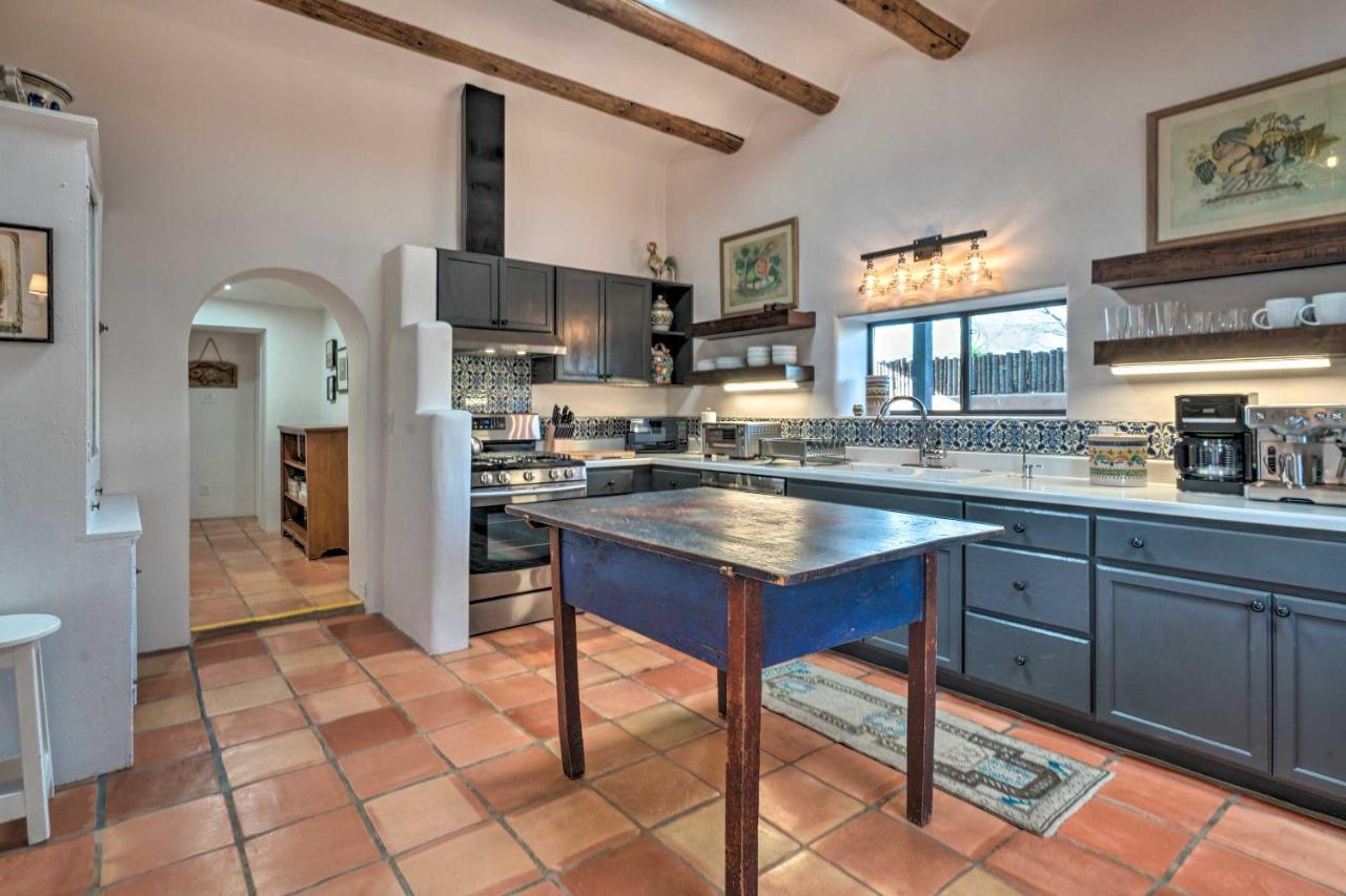 Casa vacanze Adobe House With Patio - Walk To Dtwn Plaza And Shops! *