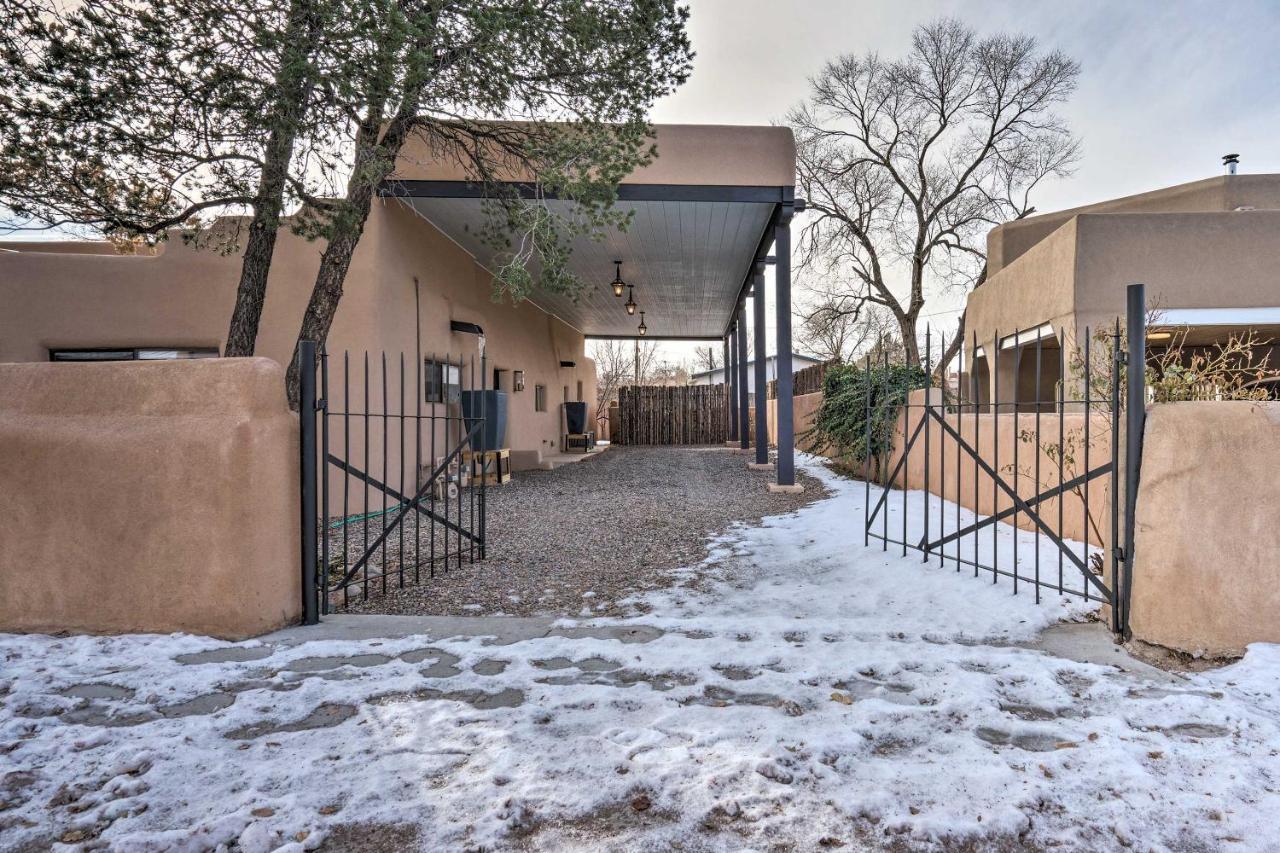 Adobe House With Patio - Walk To Dtwn Plaza And Shops! *
