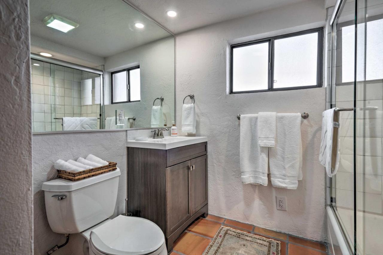 Adobe House With Patio - Walk To Dtwn Plaza And Shops! *